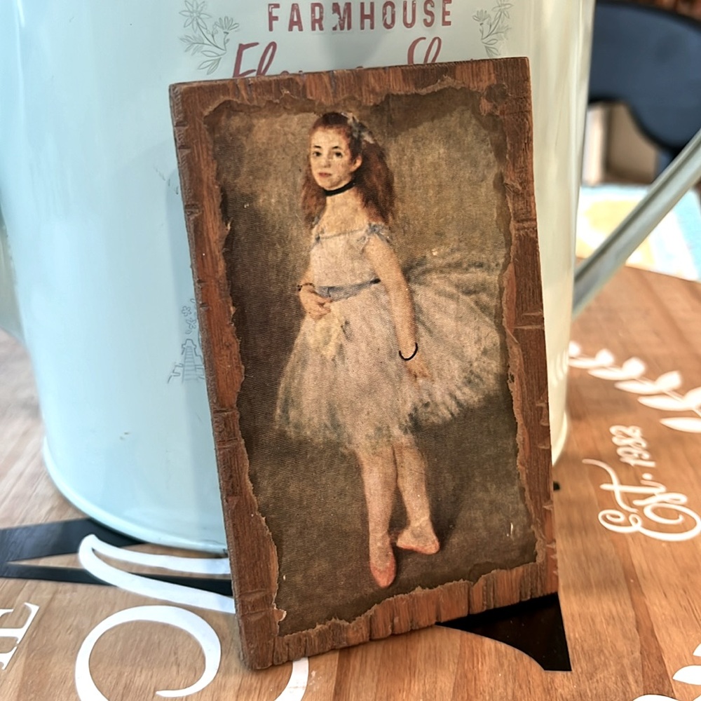 Vintage Mini “The Dancer”